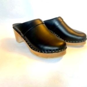 Troentorp Da Vinci Black Clogs